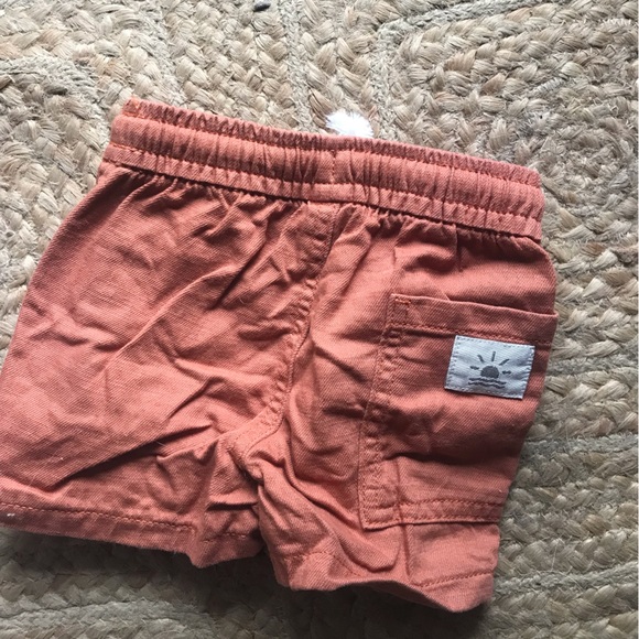 Organic Little Co Boy Shorts - Picture 5 of 5